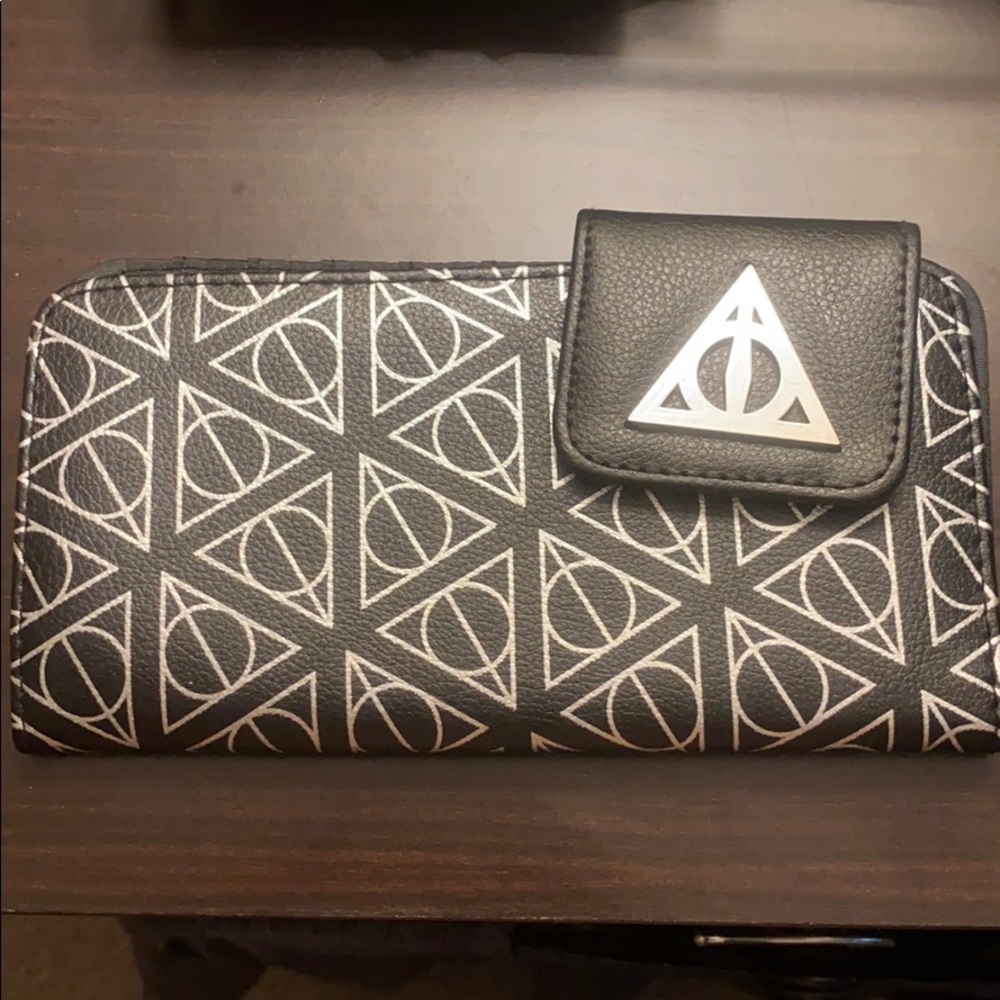 Harry Potter deathly hallows wallet